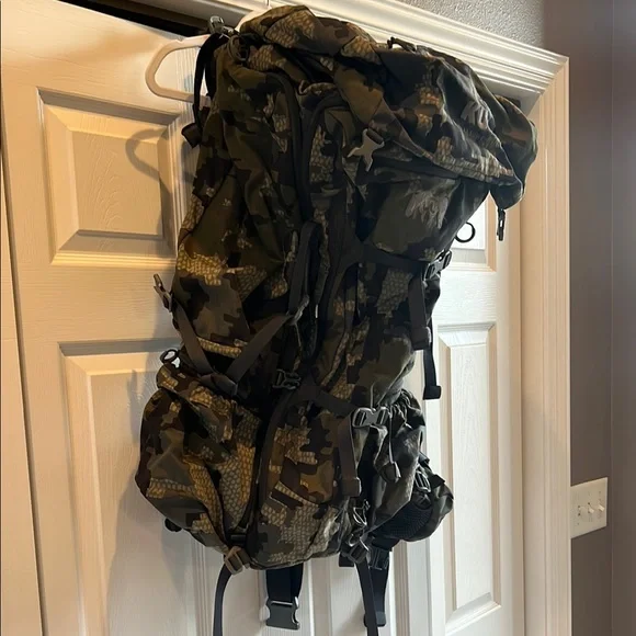 Pro 7800 KUIU Camo Backpack - Picture 4 of 5